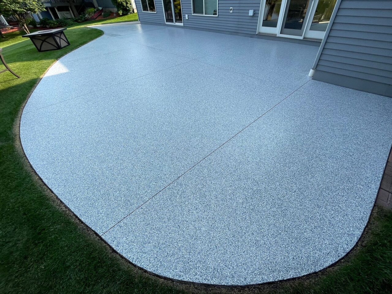 residential-concrete-coatings-patio-d7f040ab-e7d2-4b44-9fdb-bdb3cd20ace5.jpg